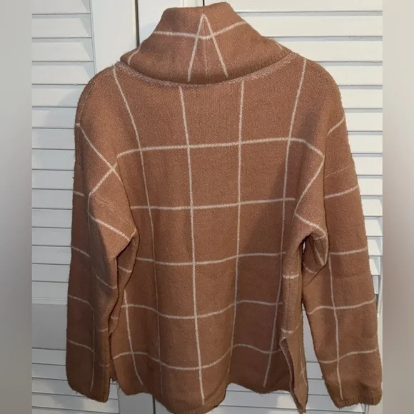Lulu's Camel Windowpane Cowl Sweater - Picture 2 of 3